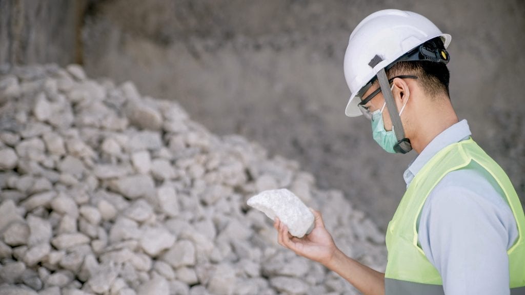 Gambarnya Orang di Perusahaan Siam-Indo