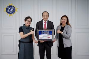 ELEPHANT<sup>®</sup> GYPSUM BERHASIL MERAIH PENGHARGAAN DI AJANG TOP BRAND 2021