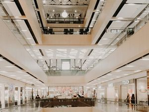 TUNJUNGAN PLAZA